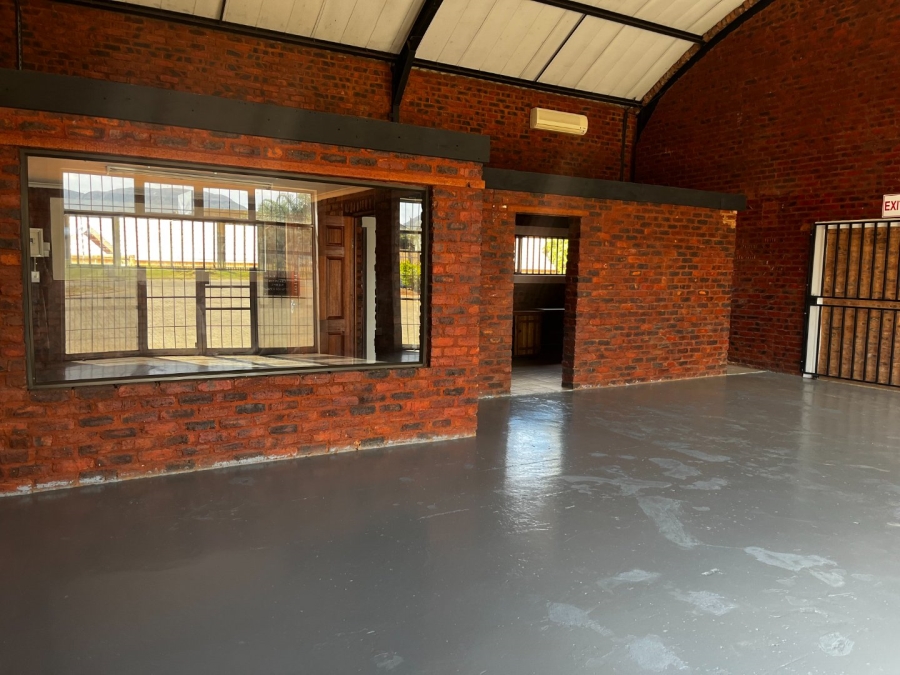 To Let commercial Property for Rent in Melodie North West